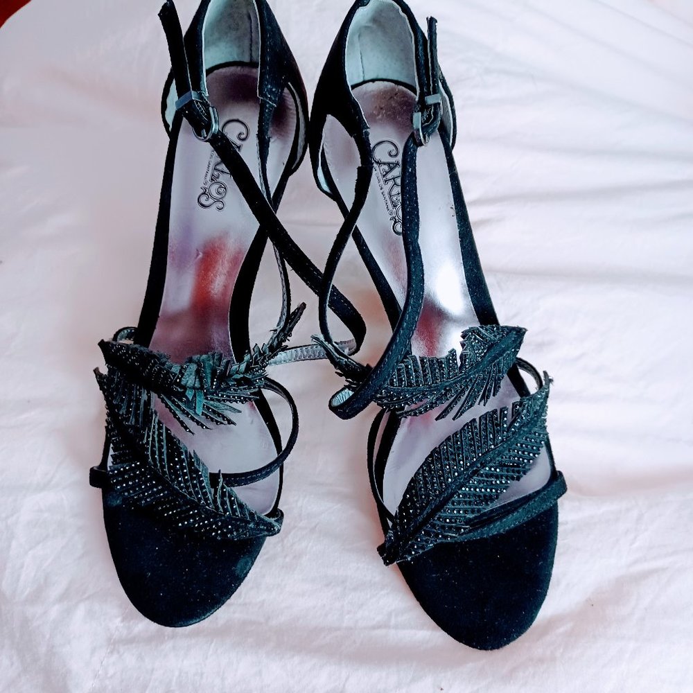 Shoes - Picture 2 of 2